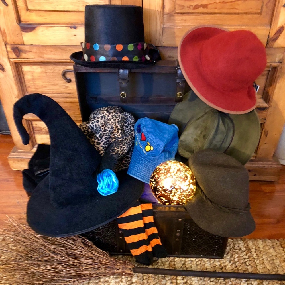 Witch Hat to Wear ? 🤔